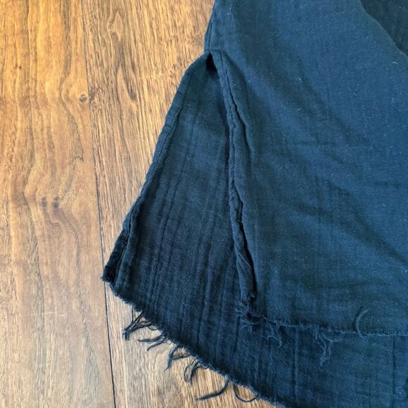 Urban outfitters 100% cotton button up shirt - Picture 2 of 6